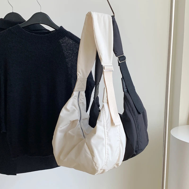 Casual bag for women – perfect for summer with a soft and comfortable look
