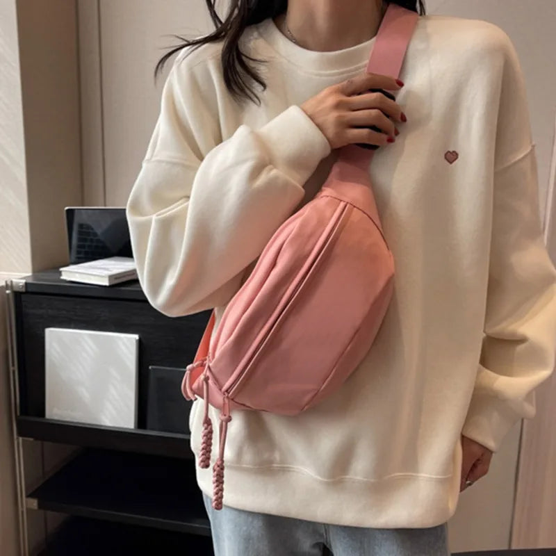 Women's pouch – to be worn on the chest or waist